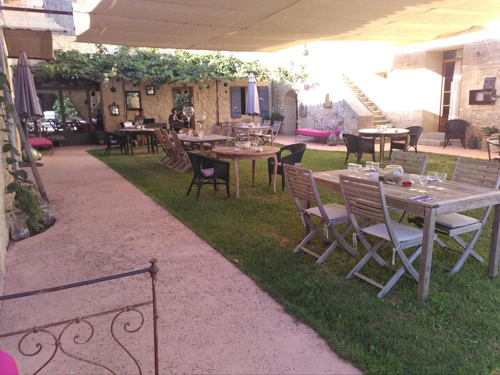 Domaine Saint Martin Hotel Valliguieres Ngoại thất bức ảnh